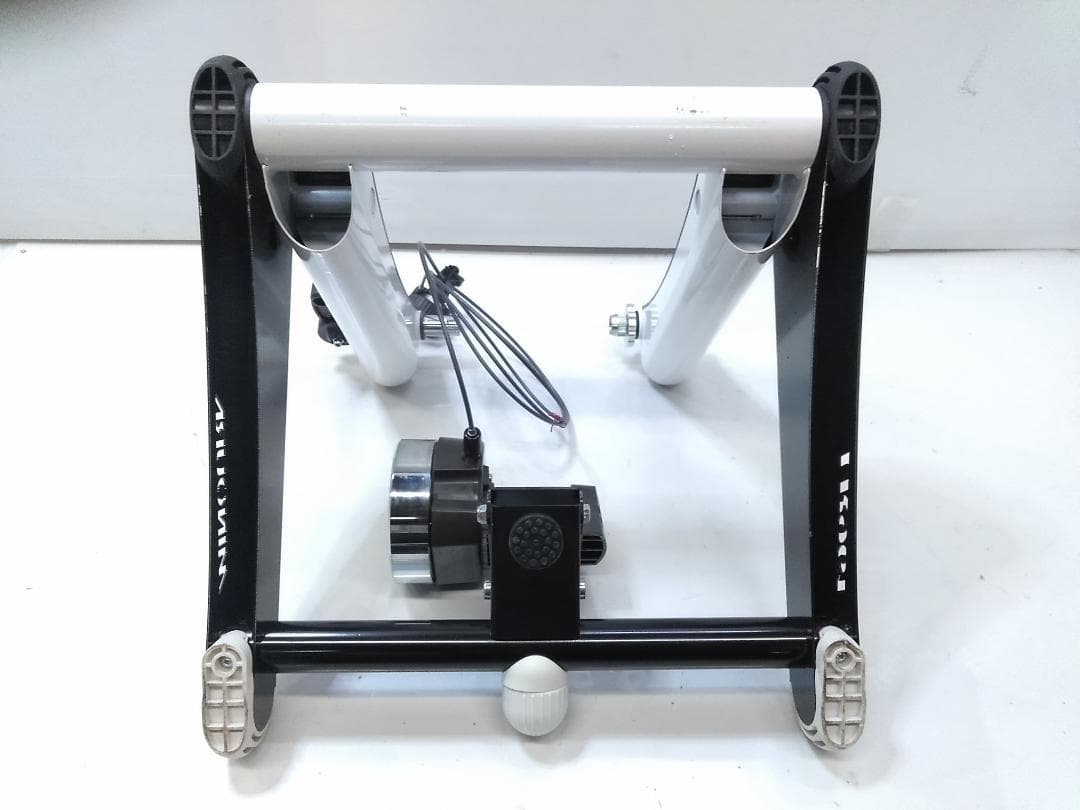 ミノウラ MINOURA LR961 サイクルトレーナー 固定ローラー台 △