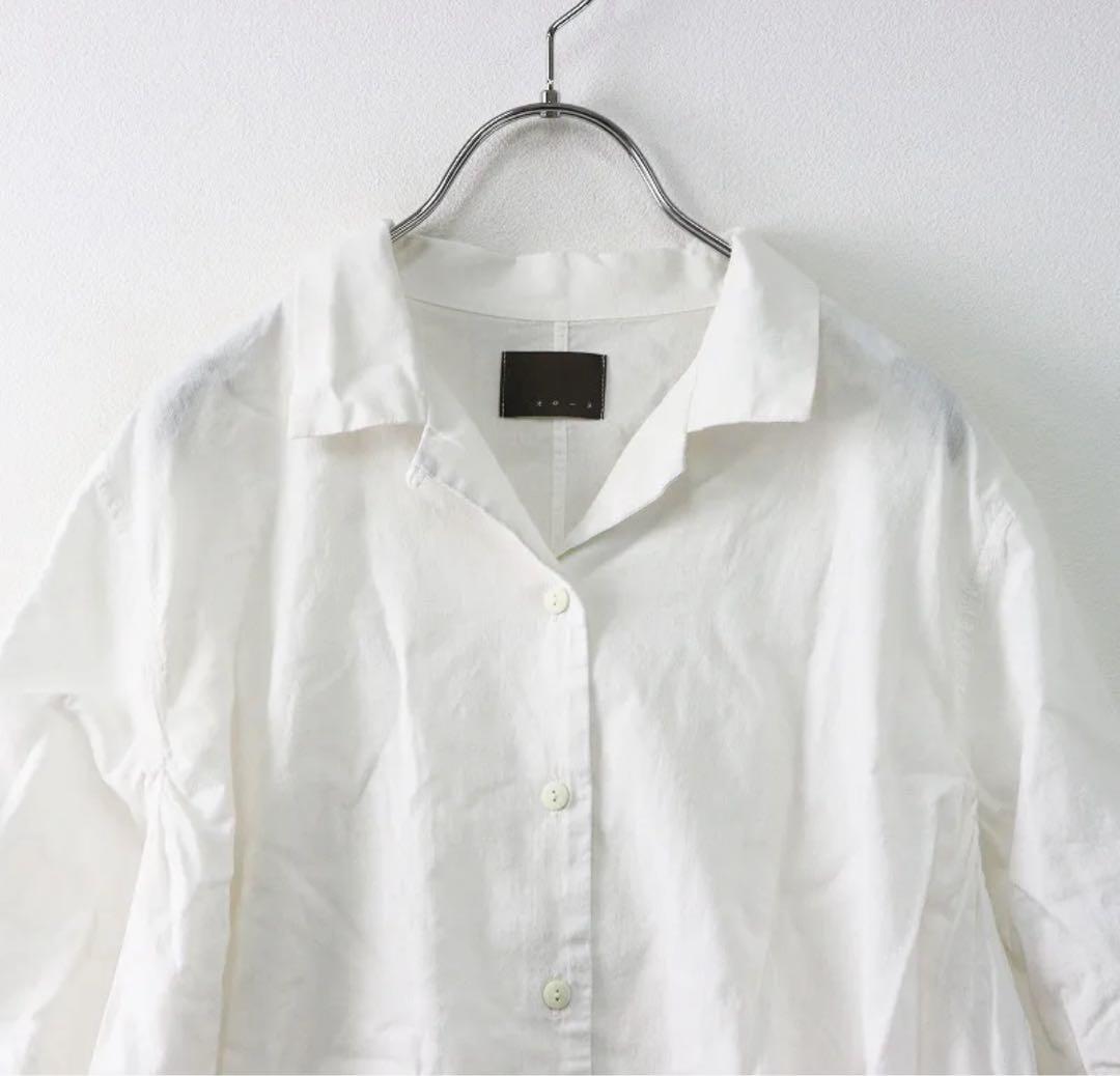 オローネ タンディTANDEY 綿麻半袖シャツ/ホワイトブラウス スタンドカラー