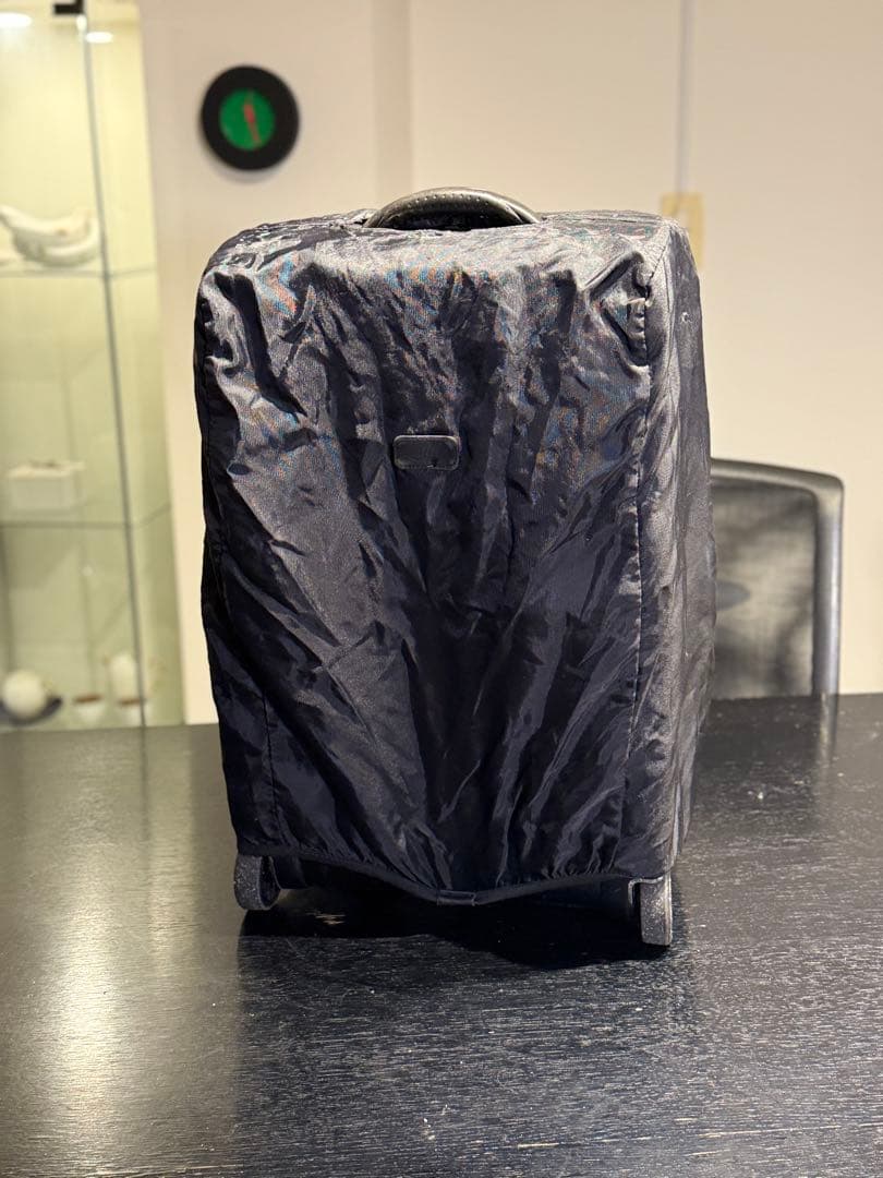 TUMI ブラック キャリーケース 23022D