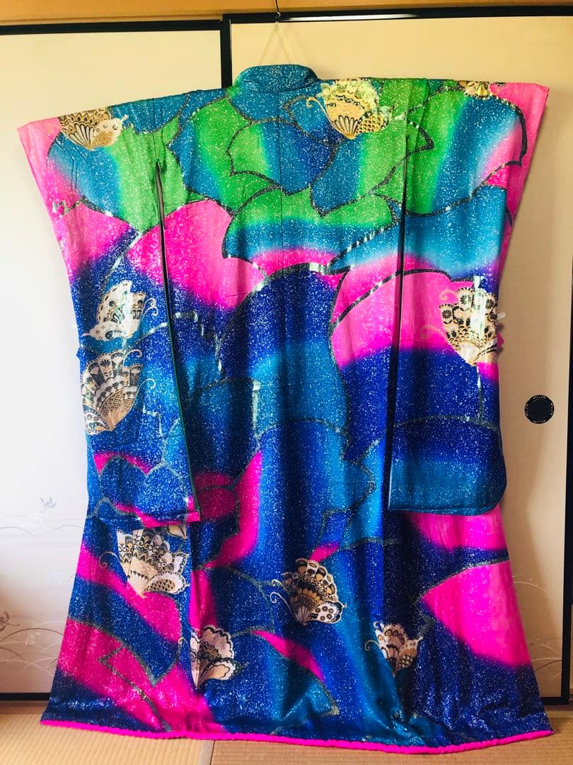 【豪華美品】引き振袖　お引きずり　衣装　婚礼　花嫁　ブルー　蝶々柄スパンコールド