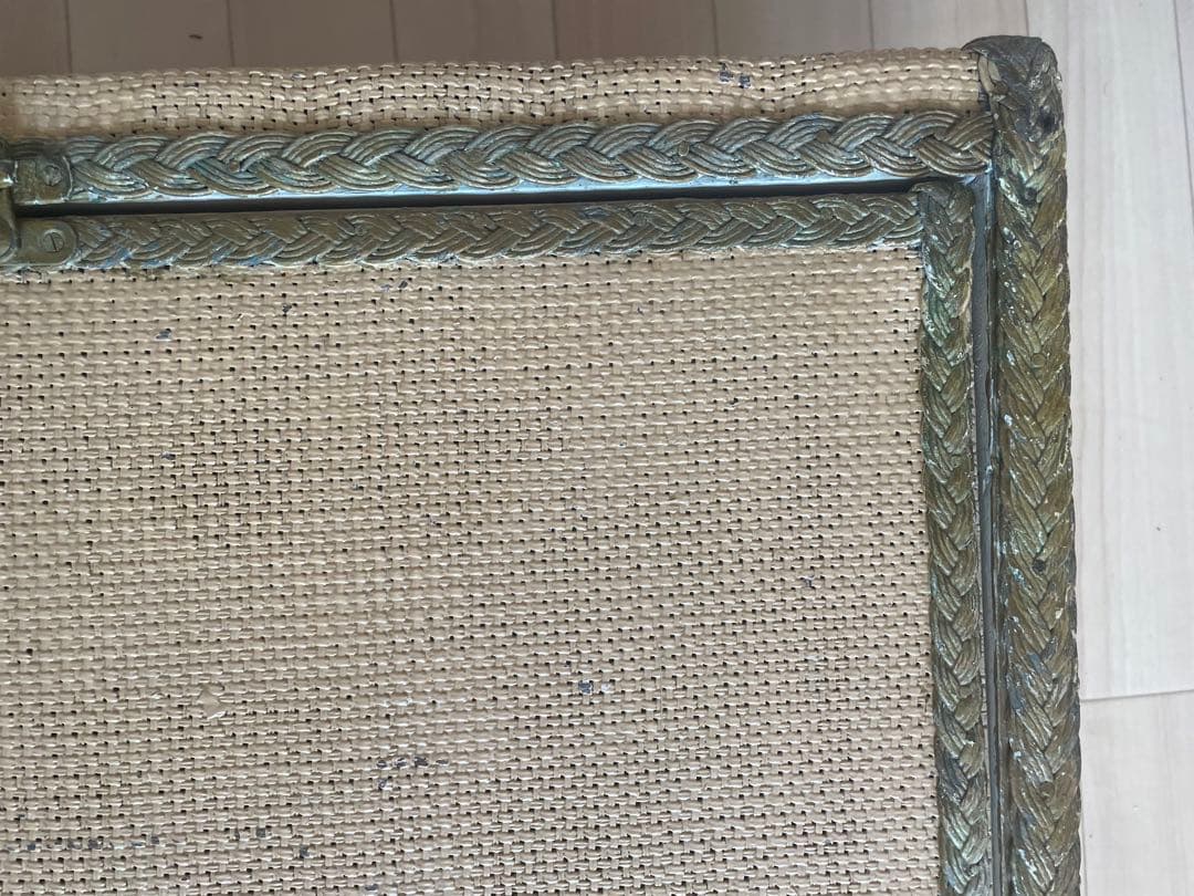 ロイドルーム　ベットサイドチェスト