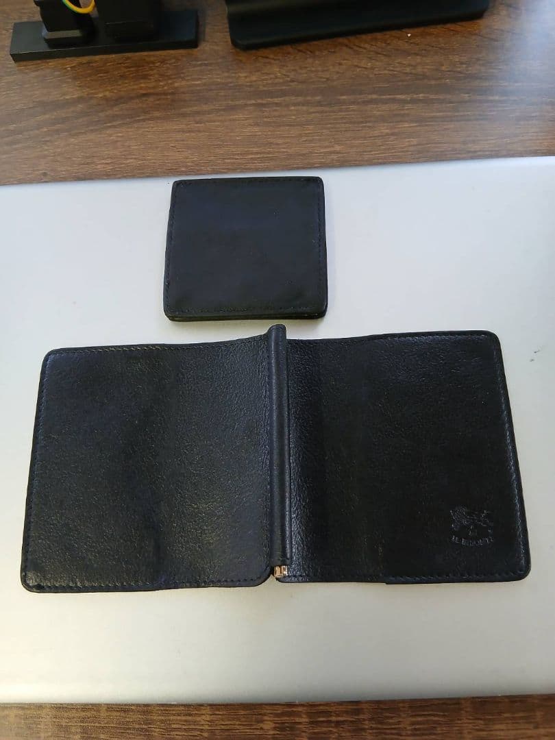 ※けんけんイルビゾンテのマネークリップケース