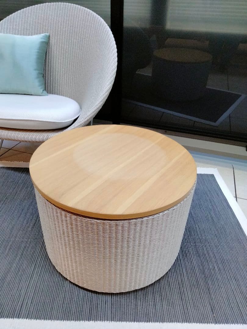 ヴィンセントシェパード◆丸テーブル◆収納◆木製天板◆日焼け有