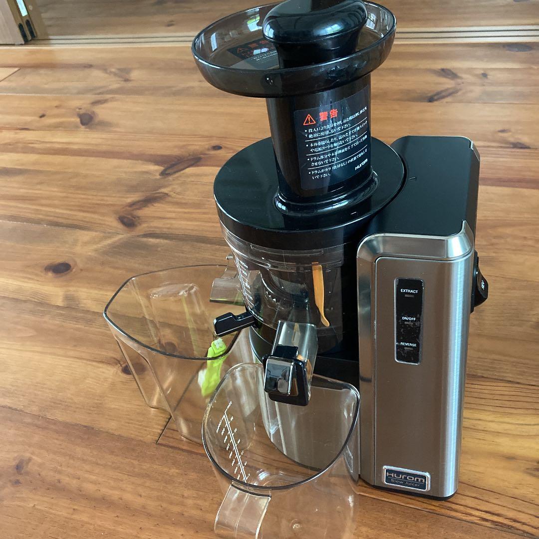 Hurom ヒューロム スロー ジューサー HZ-SBA17 シルバー