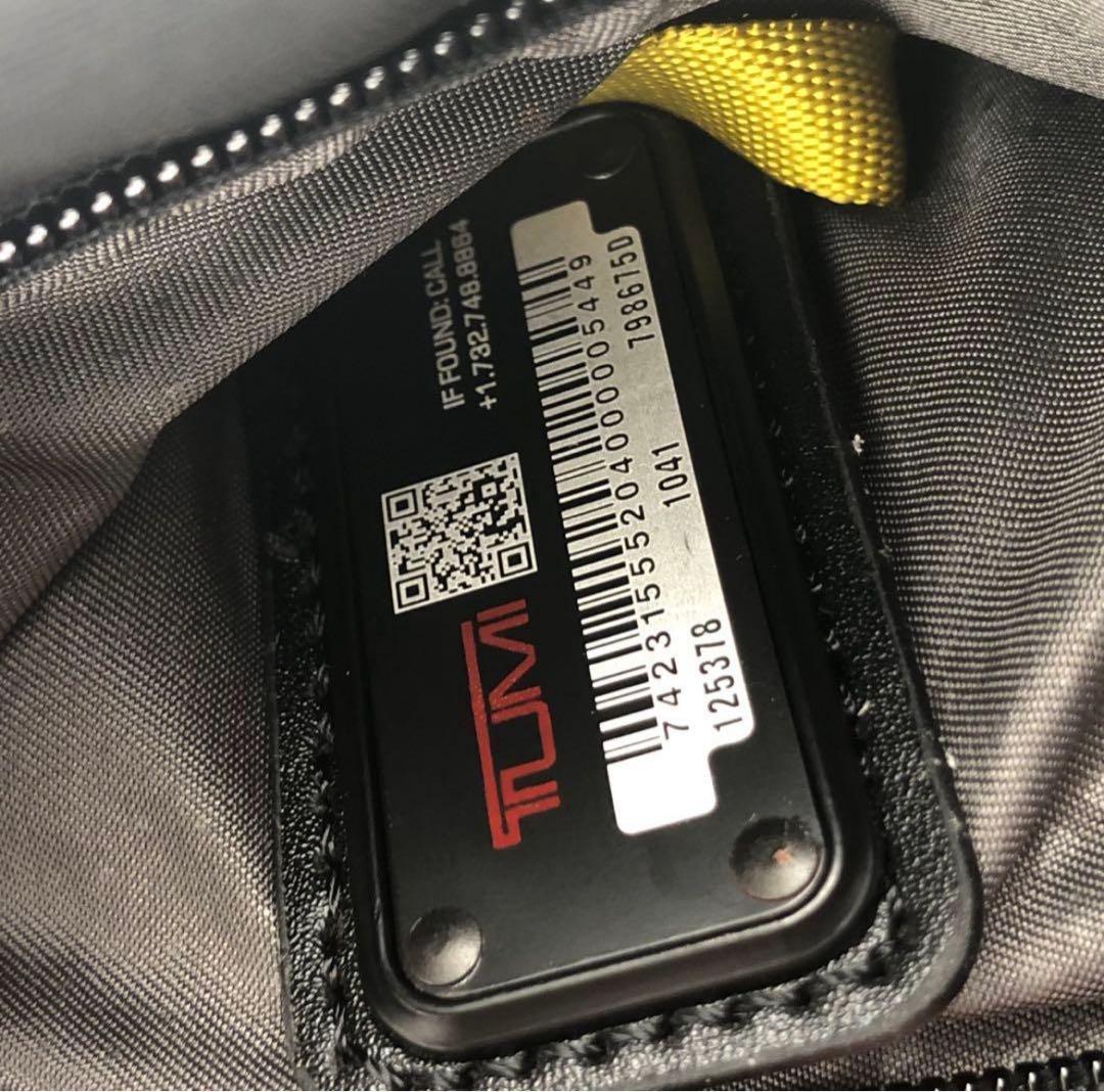 TUMI ボディバッグ ブラック