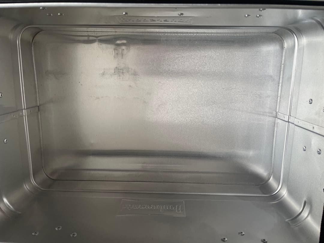 【廃盤】Hunersdorff ヒューナースドルフ　アルミコンテナ47Lレア