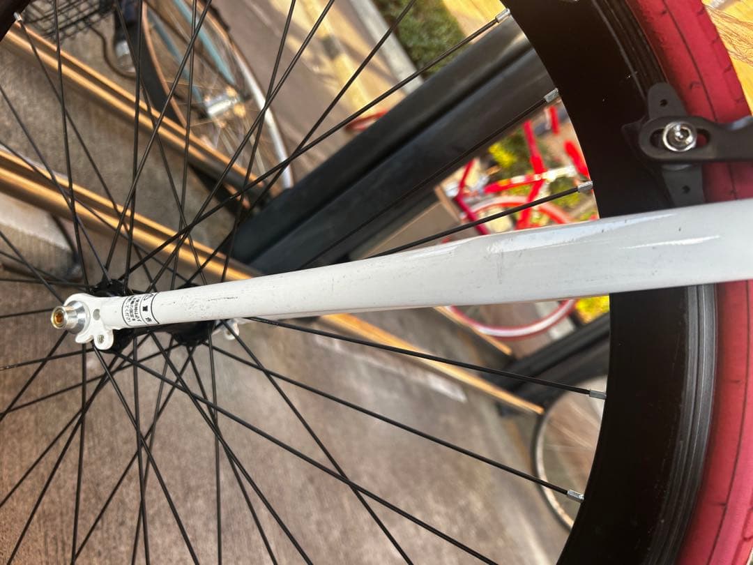 GRAPHIS ロードバイク ホワイト/レッド