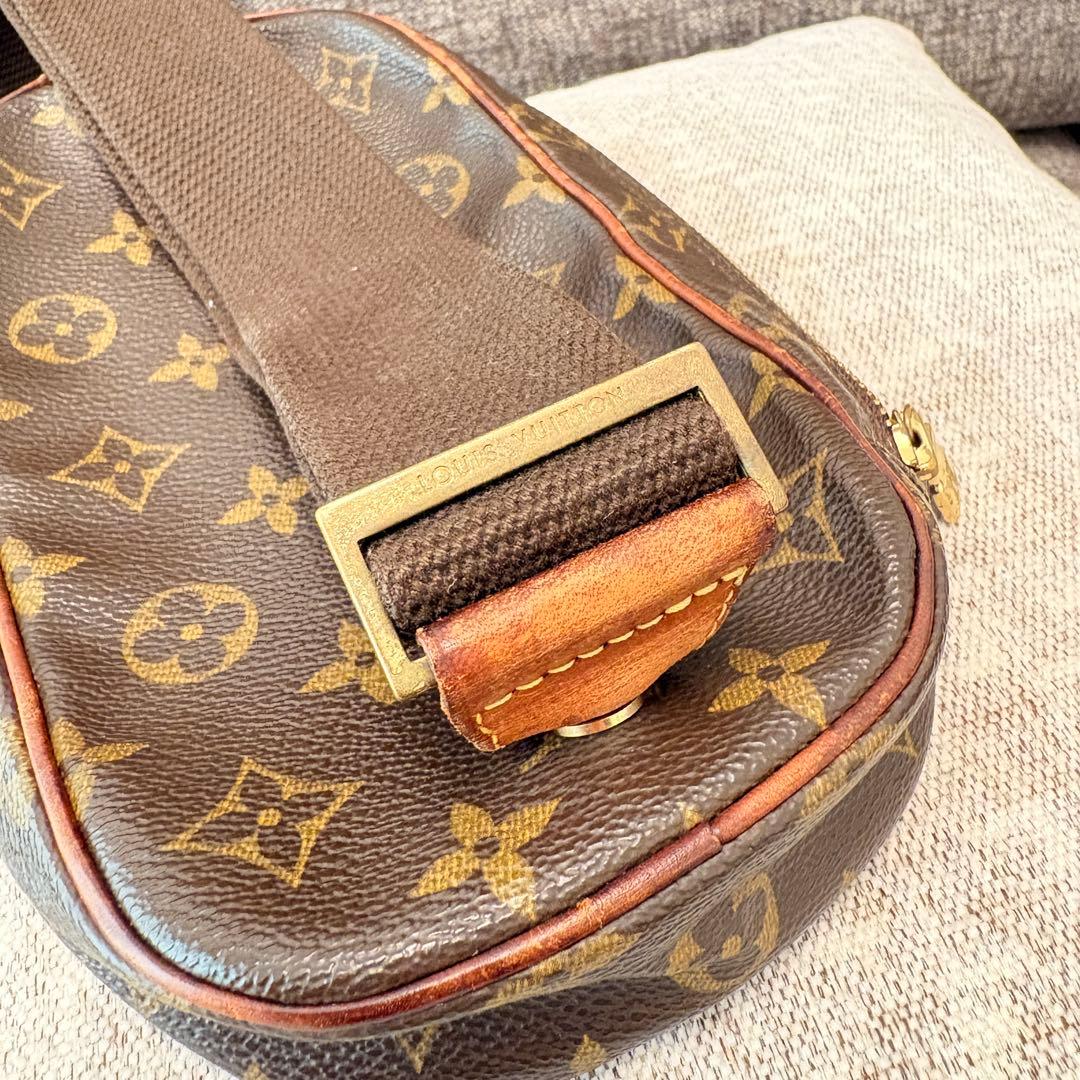 Louis Vuitton ルイ・ヴィトン モノグラム ポシェット・ガンジュ