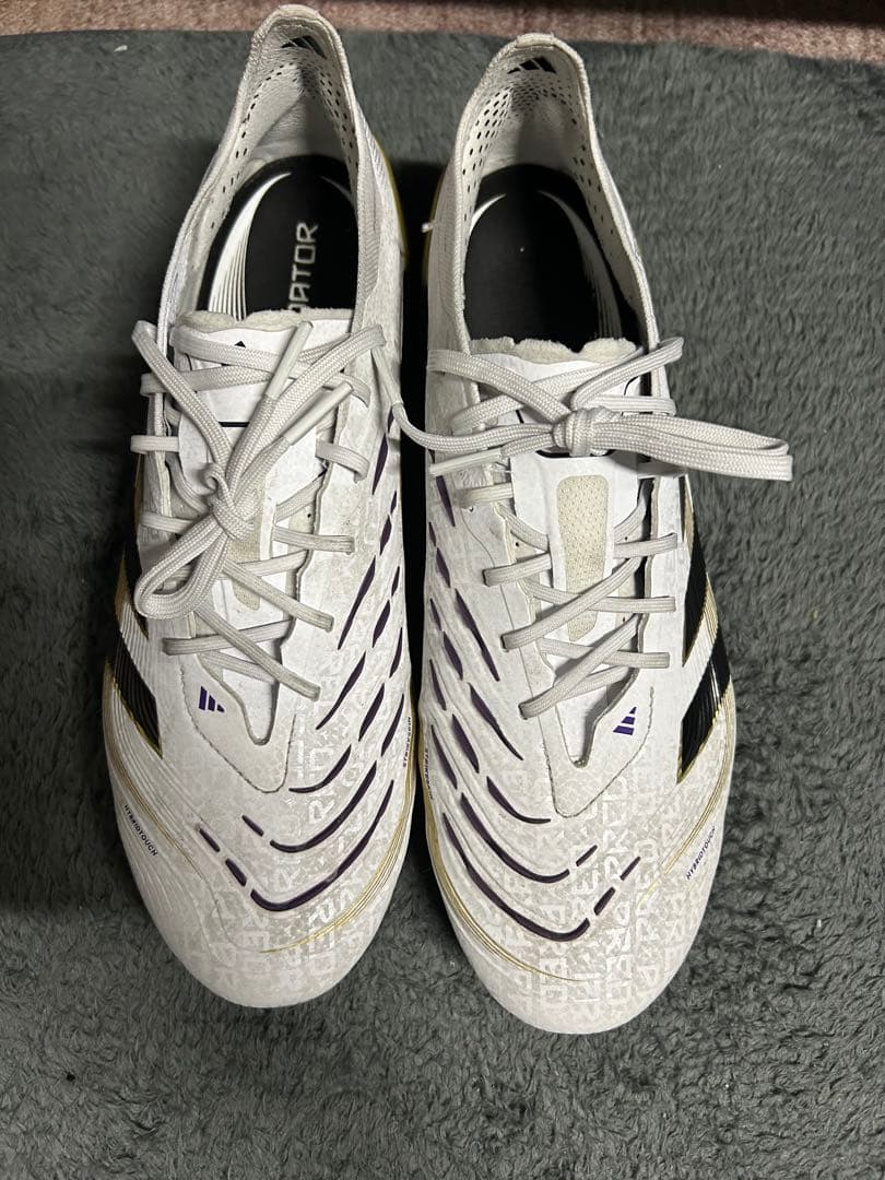 プレデター ELITE FG /天然芝用 / PREDATOR ELITE FG