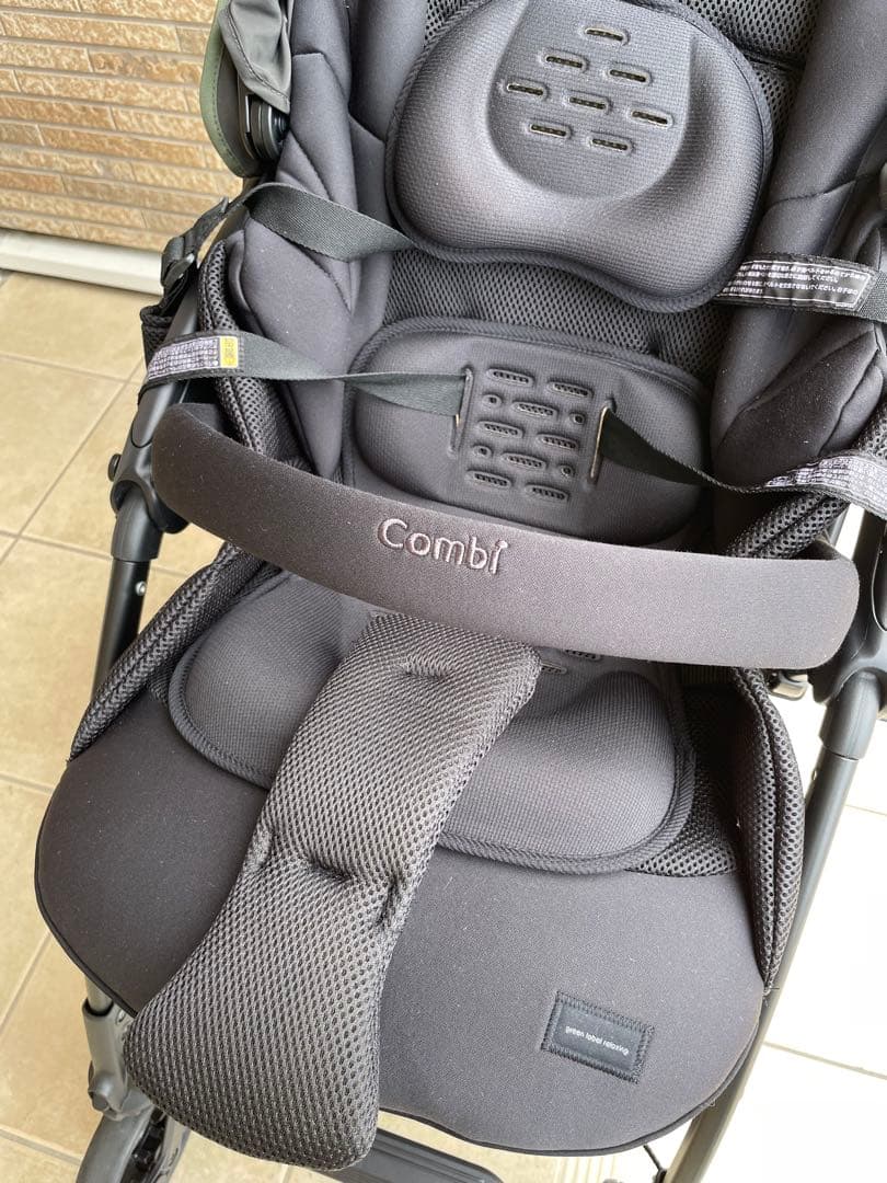 Combi コンビ スゴカルS エッグショック ロッタ アボカドグリーン