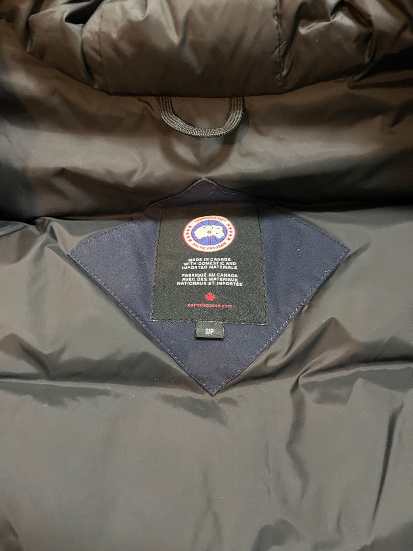 マキティです。 ダウン（ネイビー）Sサイズ