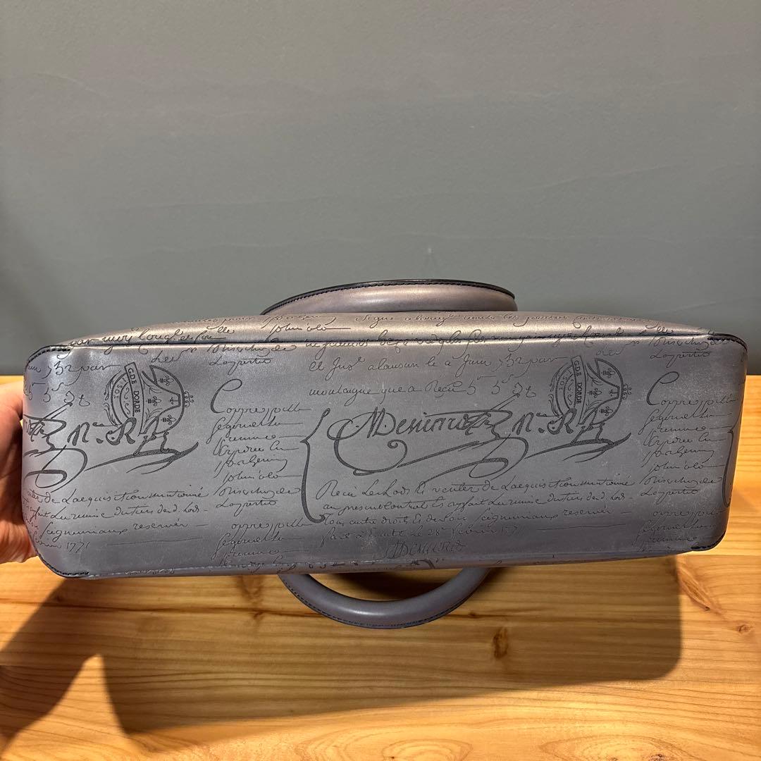 ベルルッティ　トゥジュール ミニ