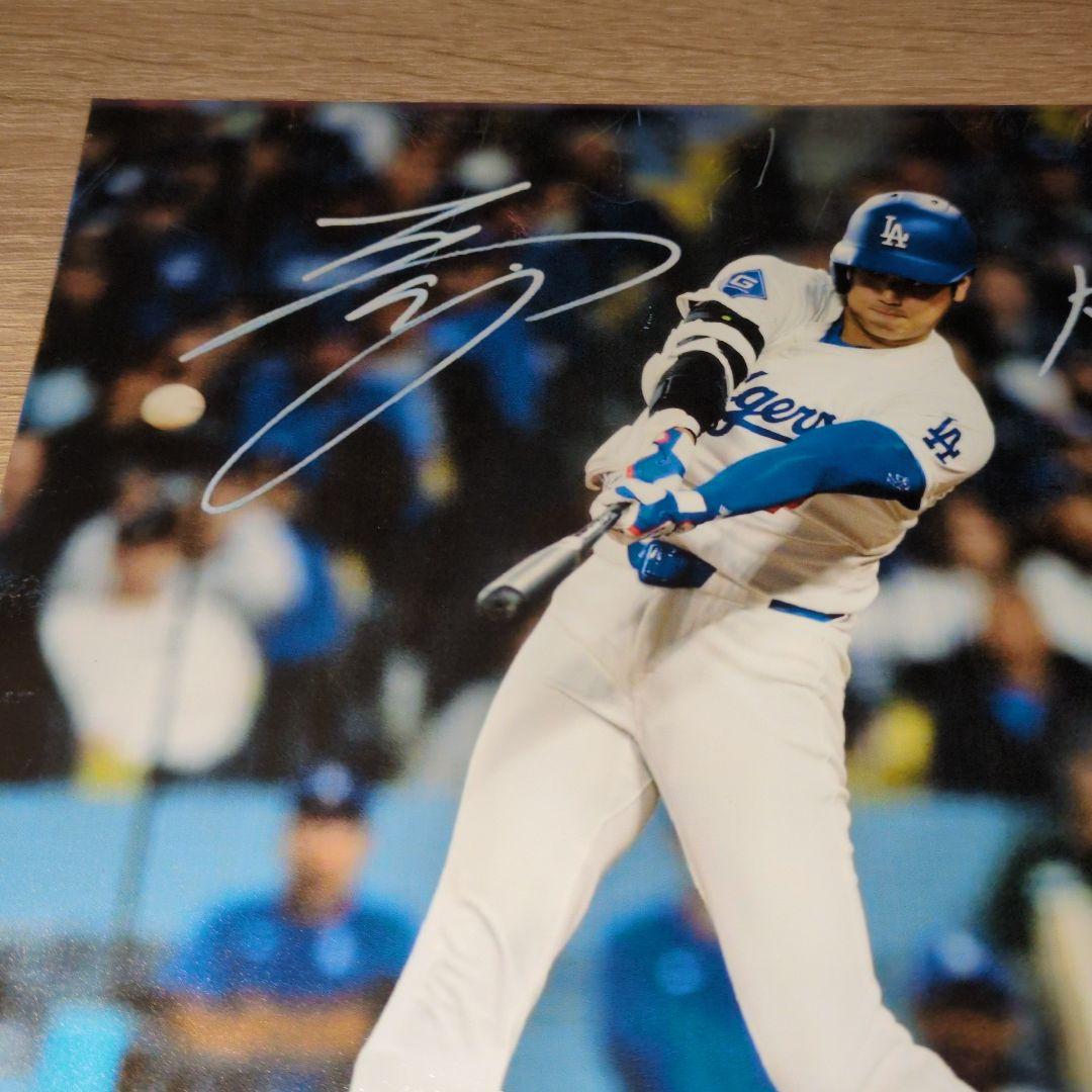 大谷翔平選手　直筆サイン入り　写真　非売品　ドジャース