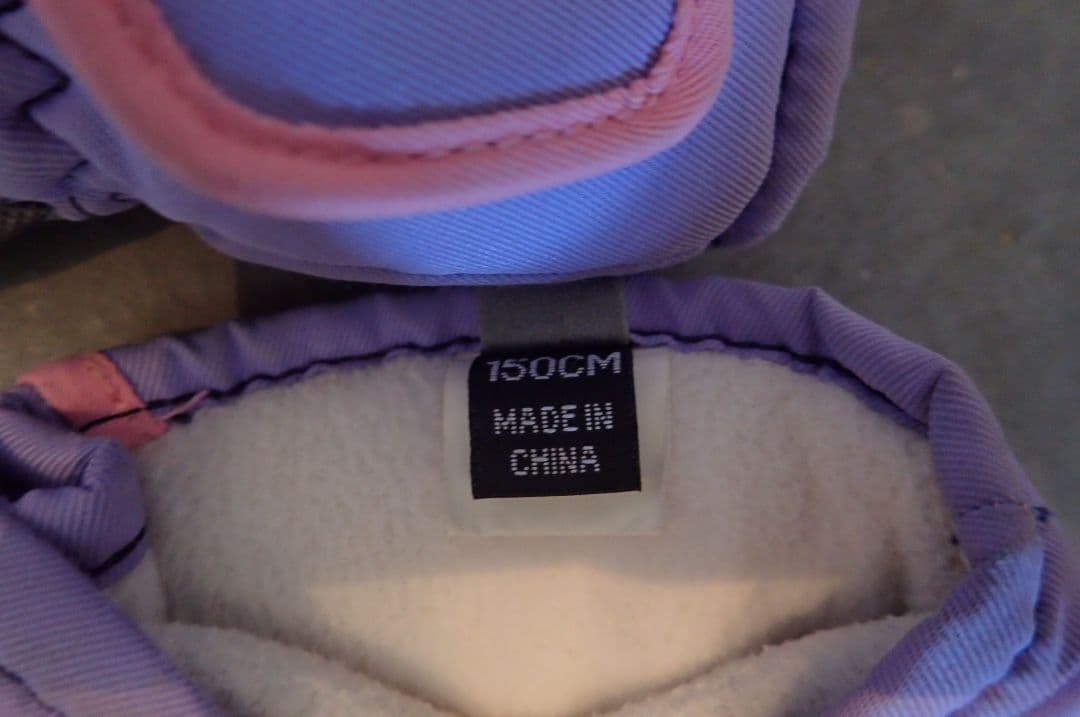 子供用スキー　板130cm　ブーツ22-23cm　ストック100cm　手袋