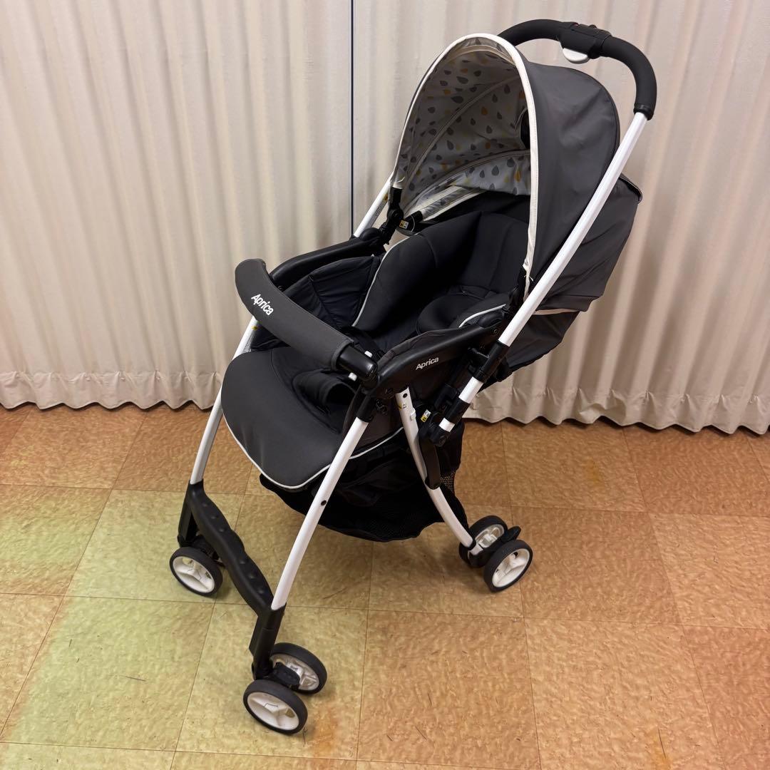 クリーニング済　☆綺麗☆　アップリカ　カルーンエアー　ハイシート　グレー