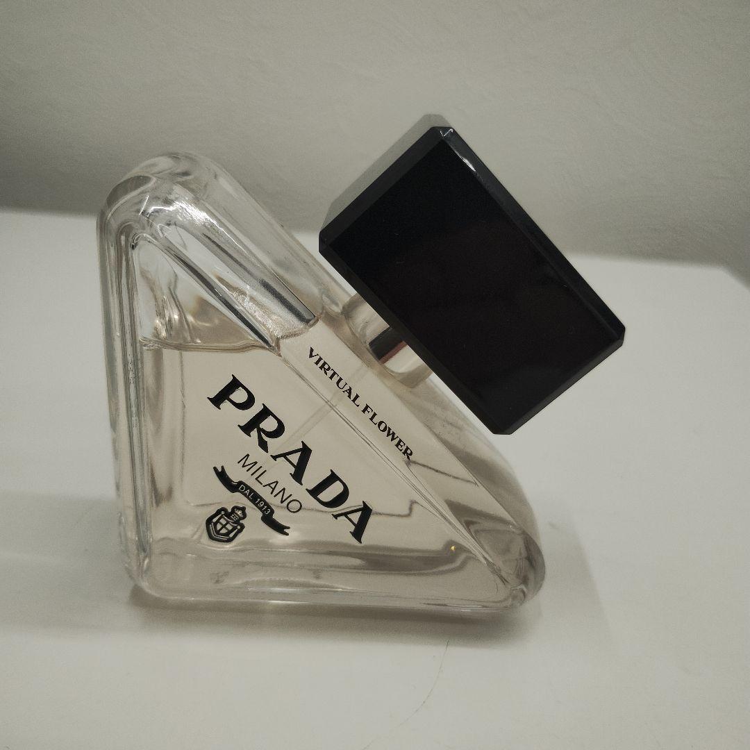 PRADA パラドックス ヴァーチャル フラワー オーデパルファム