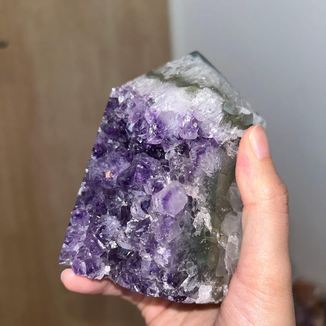アメジスト タワー bigサイズ 870g 結晶ザクザク 天然石