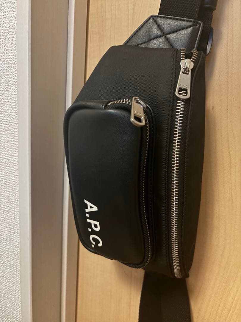 A.P.C Camden ヒップバッグ