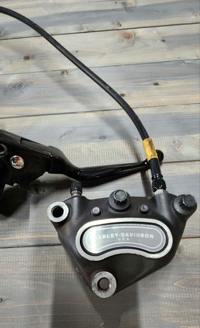 ハーレー４Pブレーキキャリパー　マスターシリンダー　メッシュホース　セット