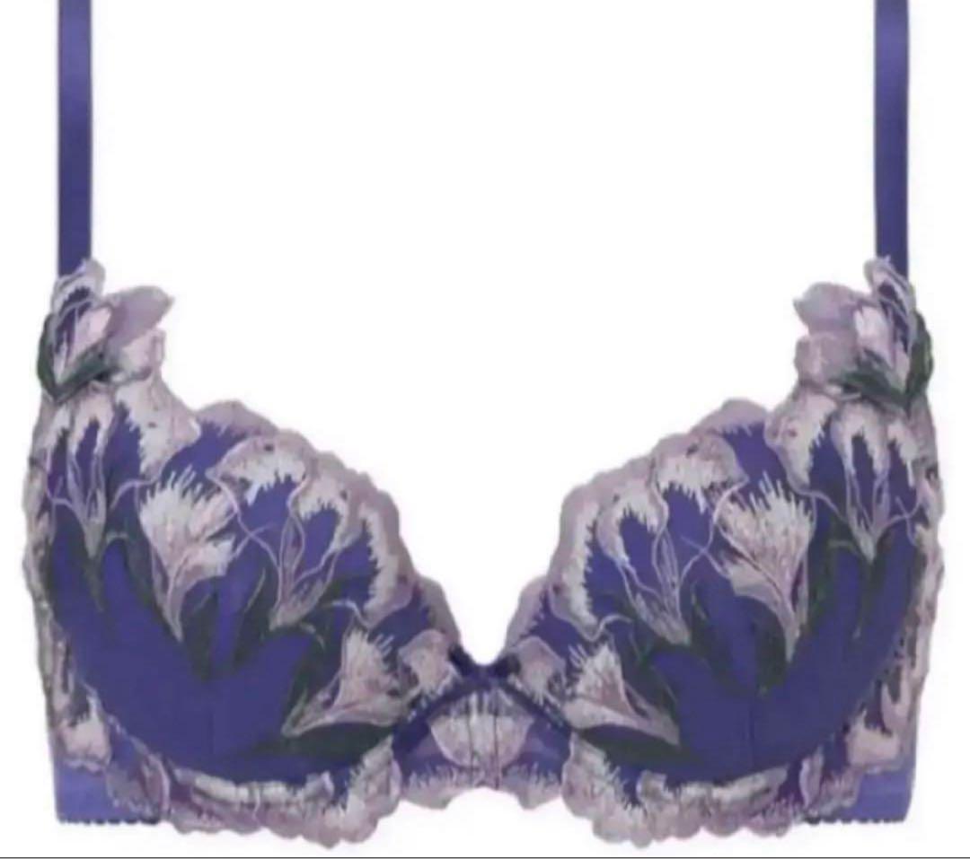 C70M トリンプ 天使のブラ プレミアム 魔法のハリ感 チューリップ パープル