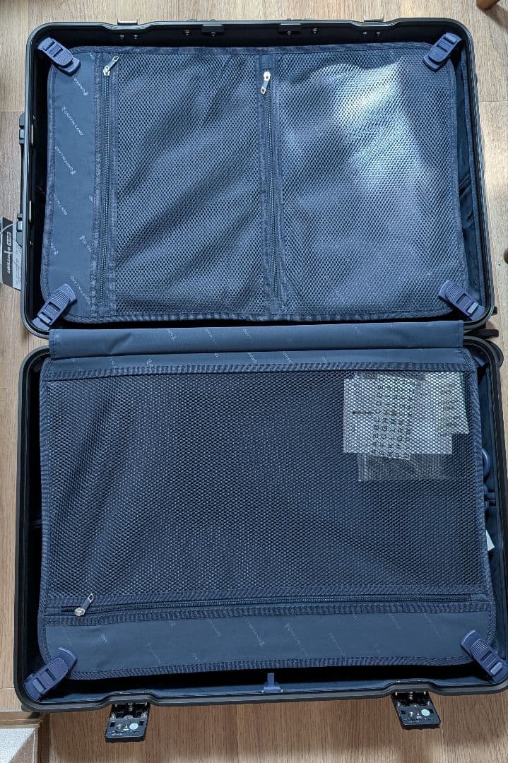 （はなさん専用）[グリフィンランド] Lサイズキャリーケース ホワイト