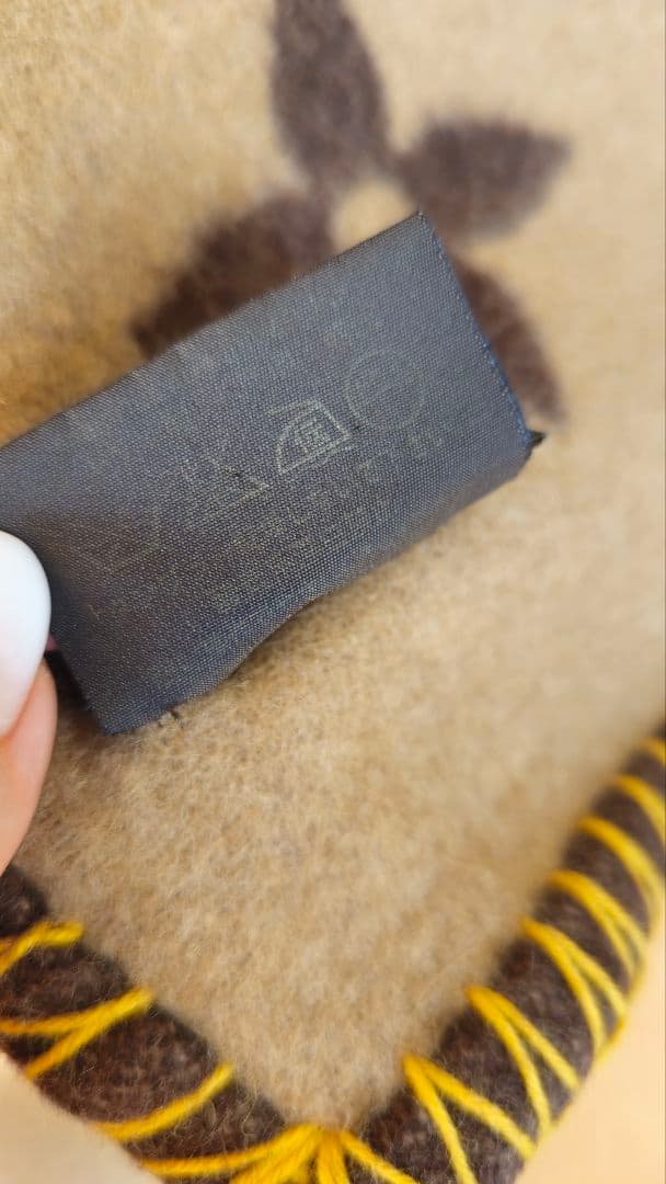 ルイ・ヴィトン リバーシブル毛 大判レア物ブランケット