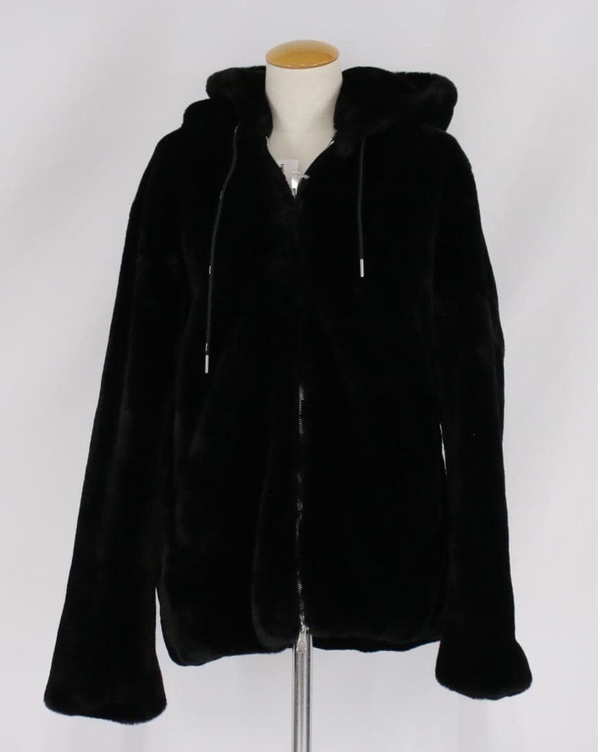 タトラス TATRAS フェイクファー　ブルゾン　黒　美品　ボアブルゾン