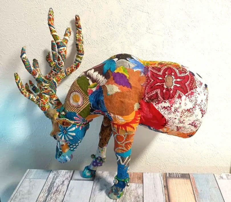 壁掛け　パッチワーク　インテリア　鹿　トナカイ　北欧　オブジェ　アンティーク