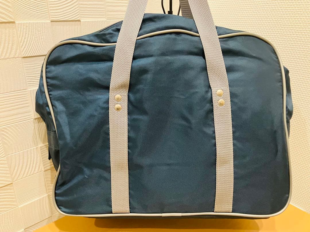 ワールドペガサス スクールバッグ　紺色　　旧ワッペ