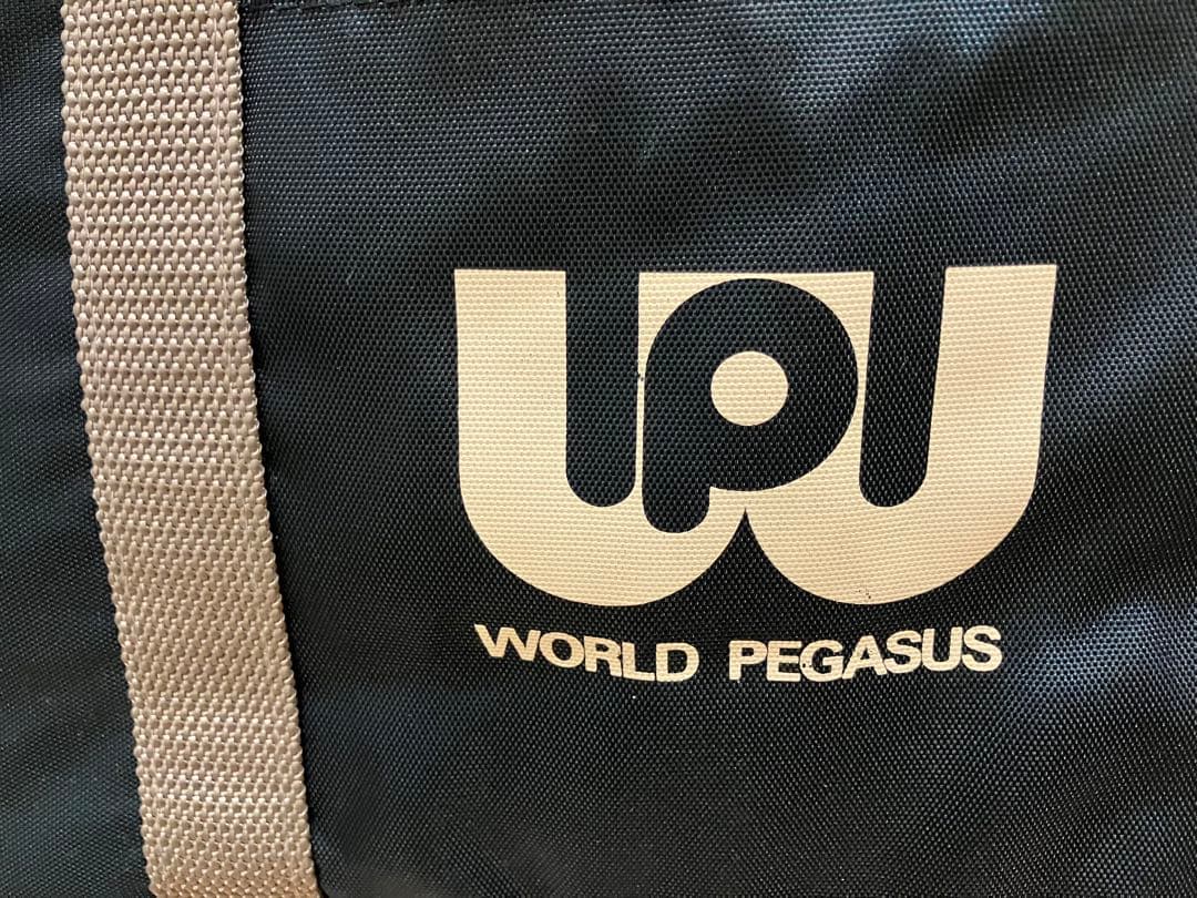 ワールドペガサス スクールバッグ　紺色　　旧ワッペ