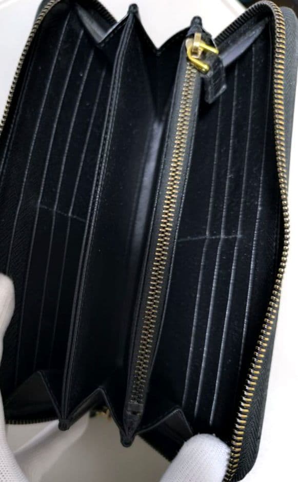 【PRADA】プラダ長財布 サフィアーノ レザージップアラウンドウォレット