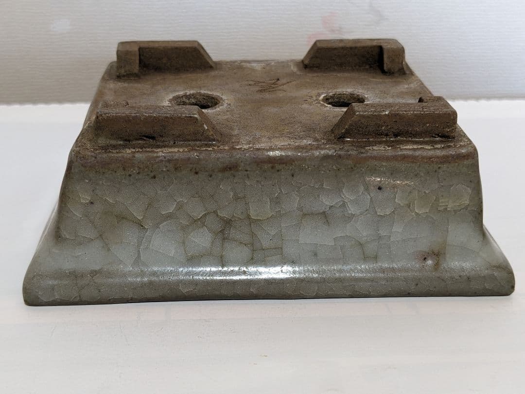 ♦小品盆栽鉢 辰の釘彫り印 長方形四足ミニ盆栽鉢？中国 国内 古美術骨董品