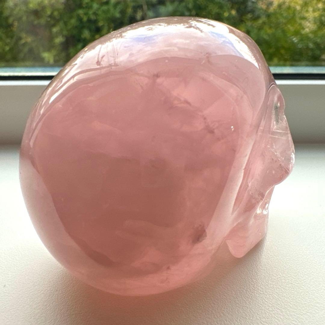 ローズクォーツ　スカル　マダガスカル　濃いめ　ピンク　天然石