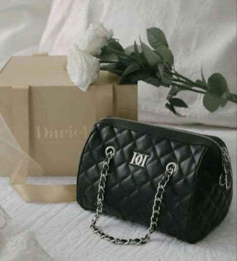 Darich ダーリッチ ノベルティ キルティングミニボストンバッグ