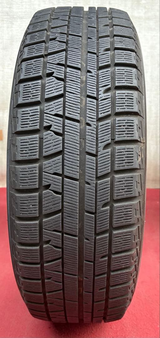 バリ山横浜スタッドレスタイヤ。4本のみ販売です。215/65R16 IG50