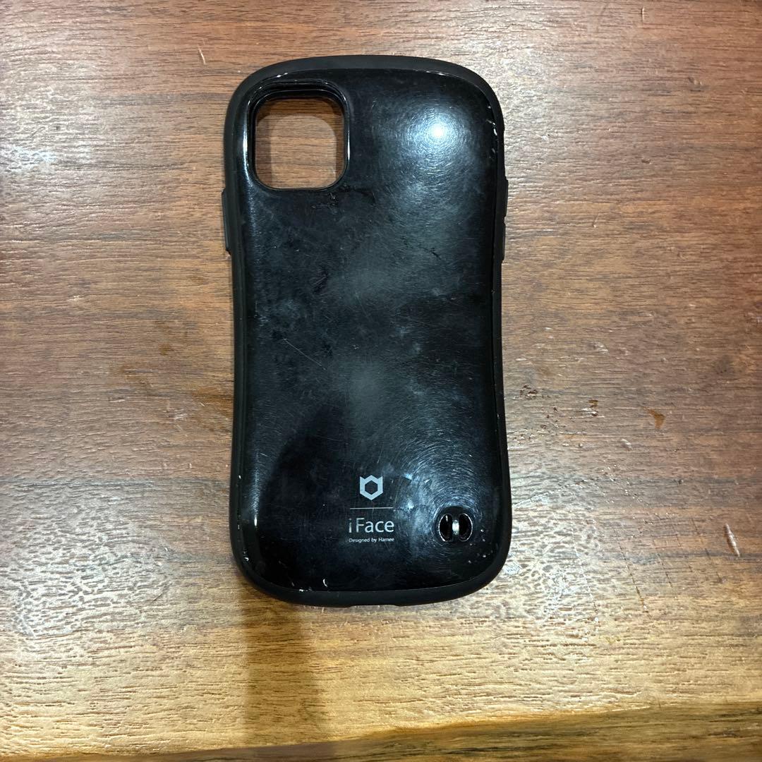 Apple iPhone 11 ブラック 本体　SIMフリー