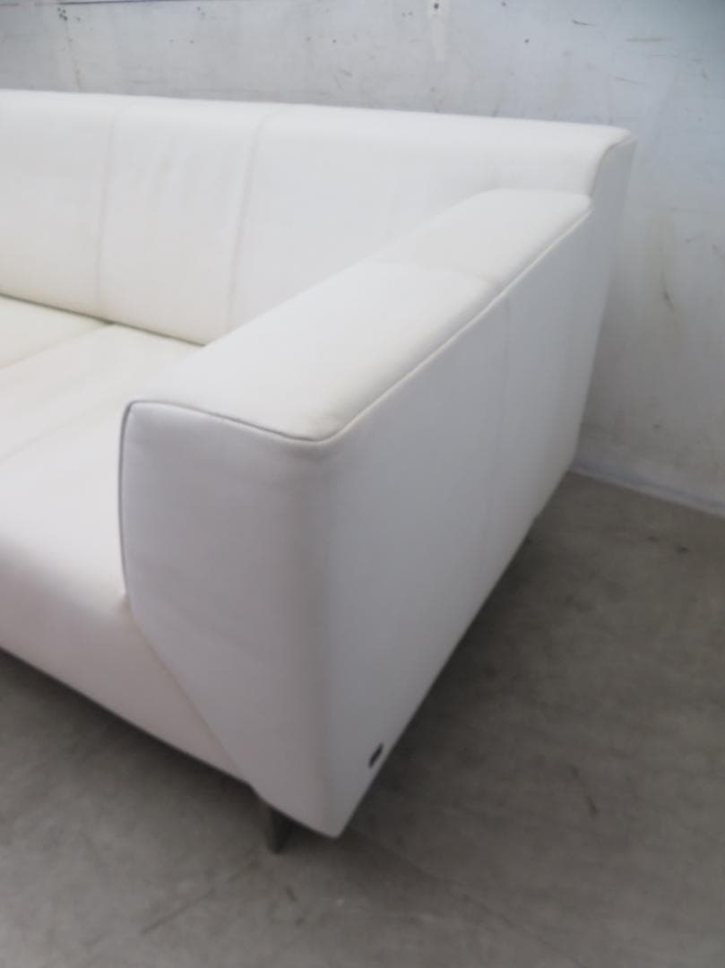 美品■IDC大塚■ロルフベンツ■総革■LINEA■91.3万■2人掛けソファ