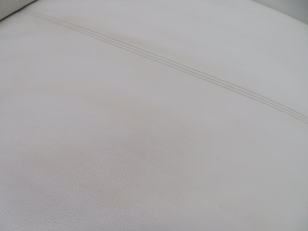 美品■IDC大塚■ロルフベンツ■総革■LINEA■91.3万■2人掛けソファ