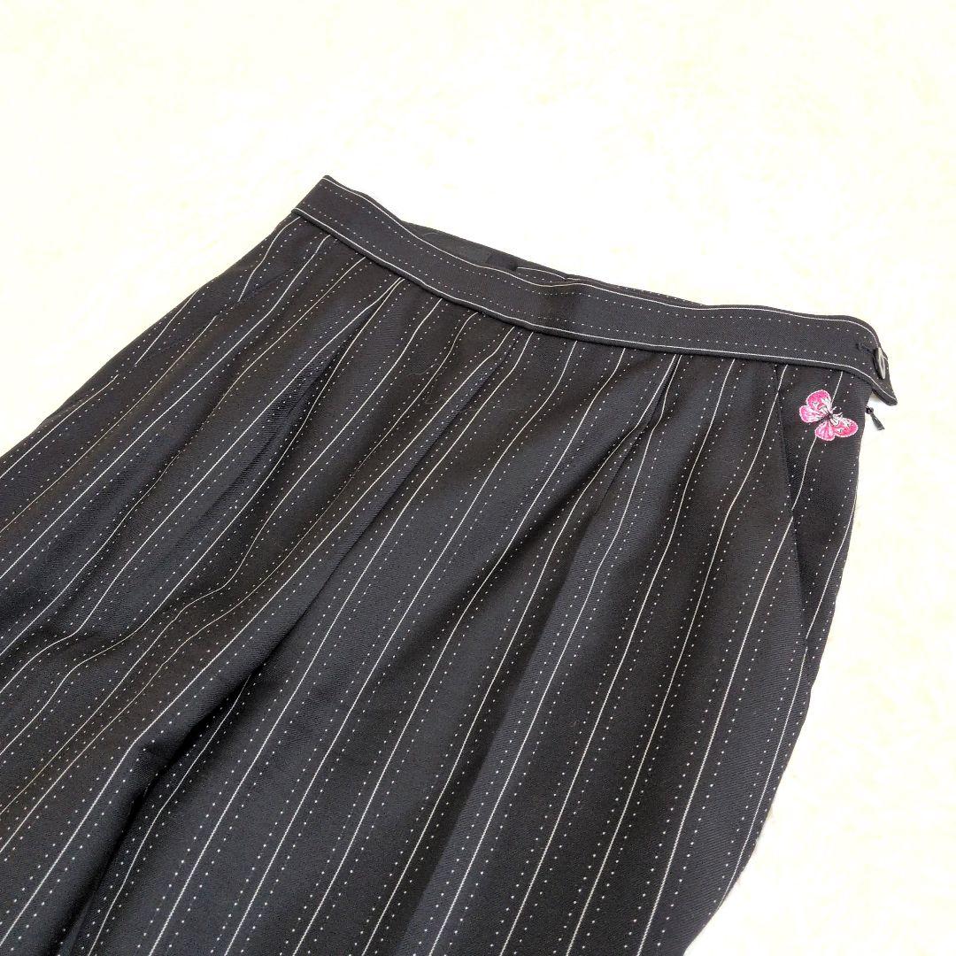 美品✨エスカーダ スーツ セットアップ 刺繍 ブラック ピンク