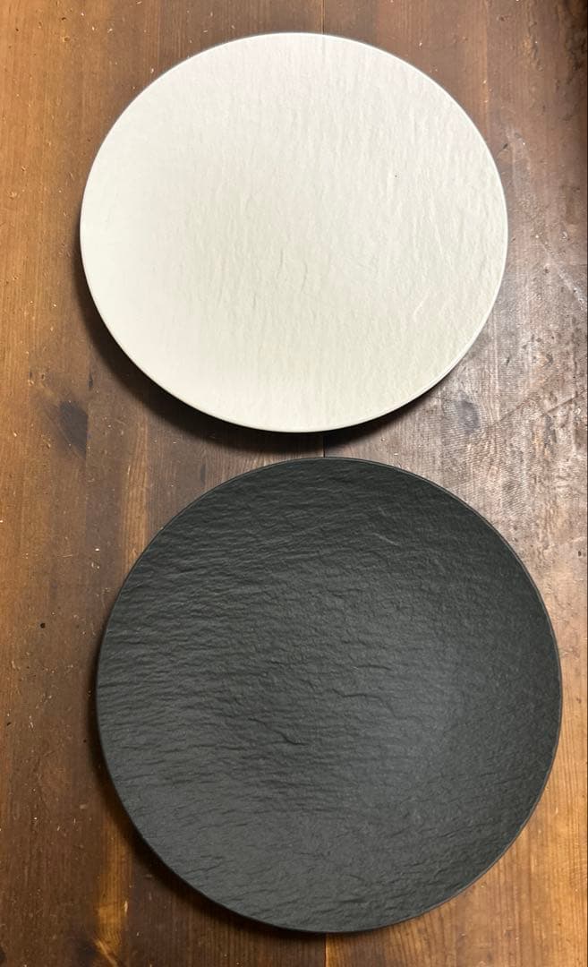 Villeroy & Boch マニファクチャーロックプレート 25cm 白　黒