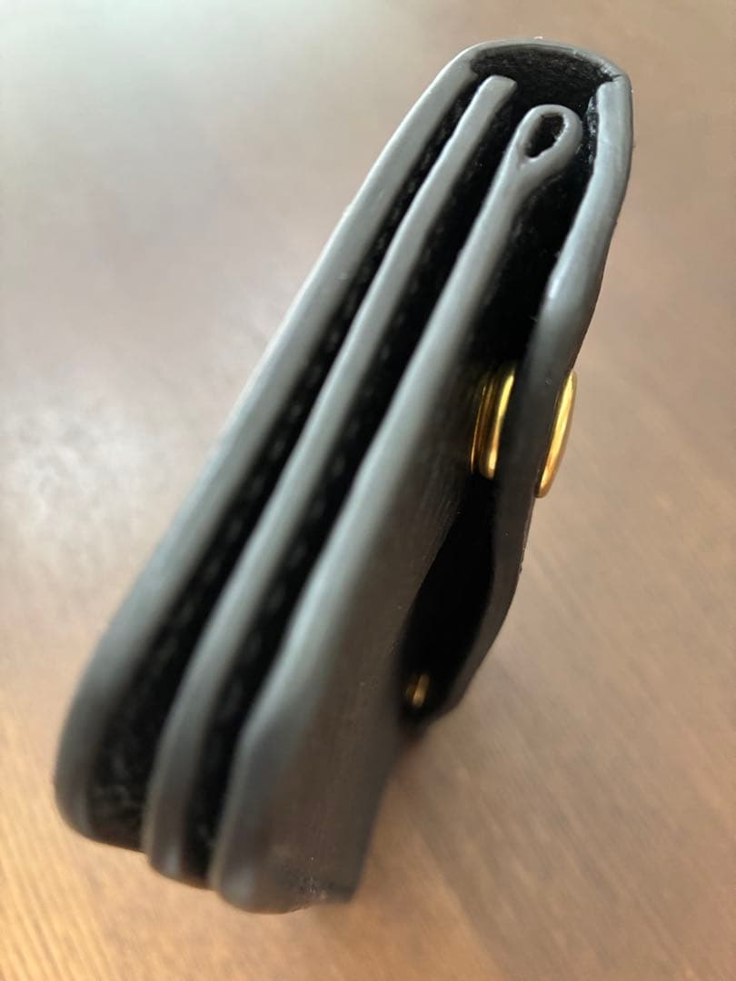 アップルウォッチのクロコダイルベルトとロングトラッカーウォレット