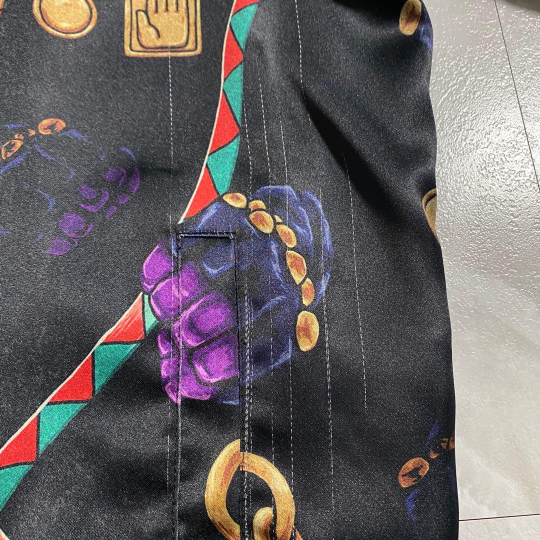 A18530 グラム×ジョジョの奇妙な冒険 承太郎スカジャン パープル XL