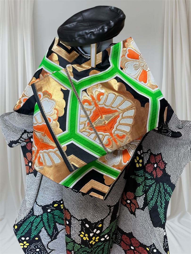 本日限定価格！振袖 フルセット 総絞り 明るい黒地 美品