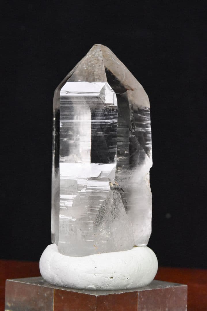 カイラス産 高品質 ライトスモーキークリアポイント