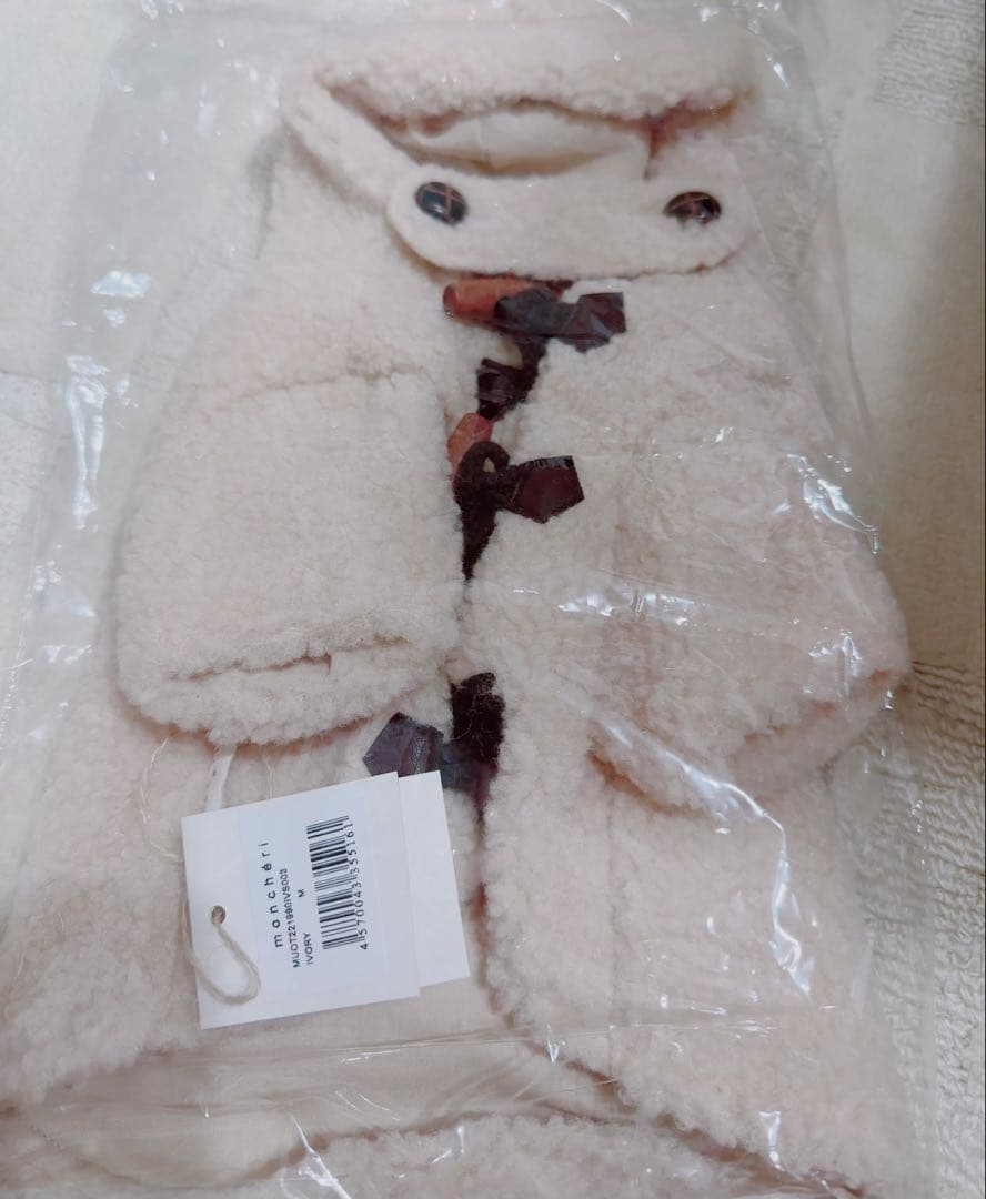 モンシェリ　ダッフルコート　犬服　アイボリーMサイズ