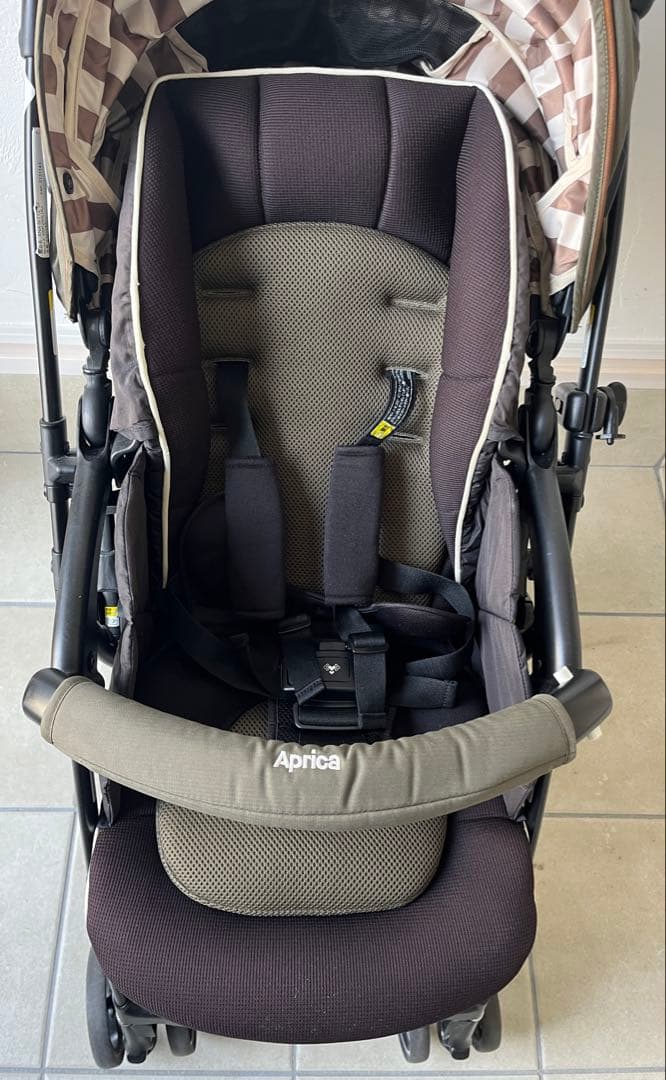 ⭐️早い者勝ち⭐️ アップリカ　ラクーナ　ベビーカー　ラクーナビッテ　コンビ　ヌナ