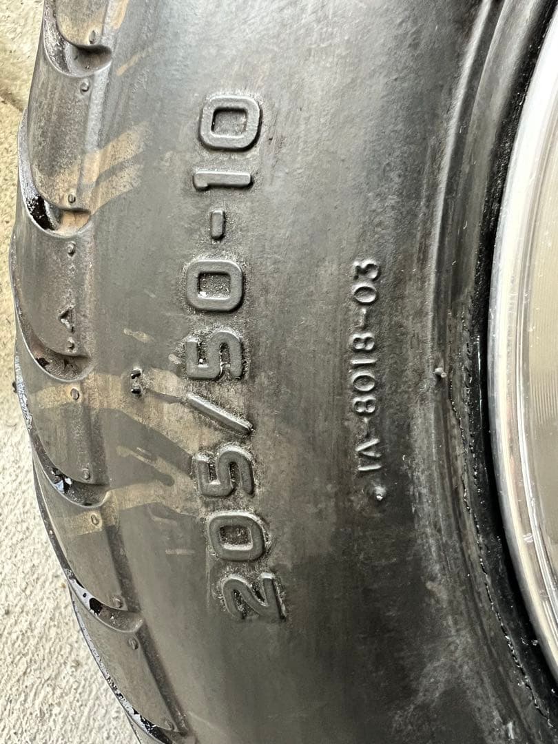 ズーマー用　太足タイヤ付きホイール　 10インチ8j pcd110