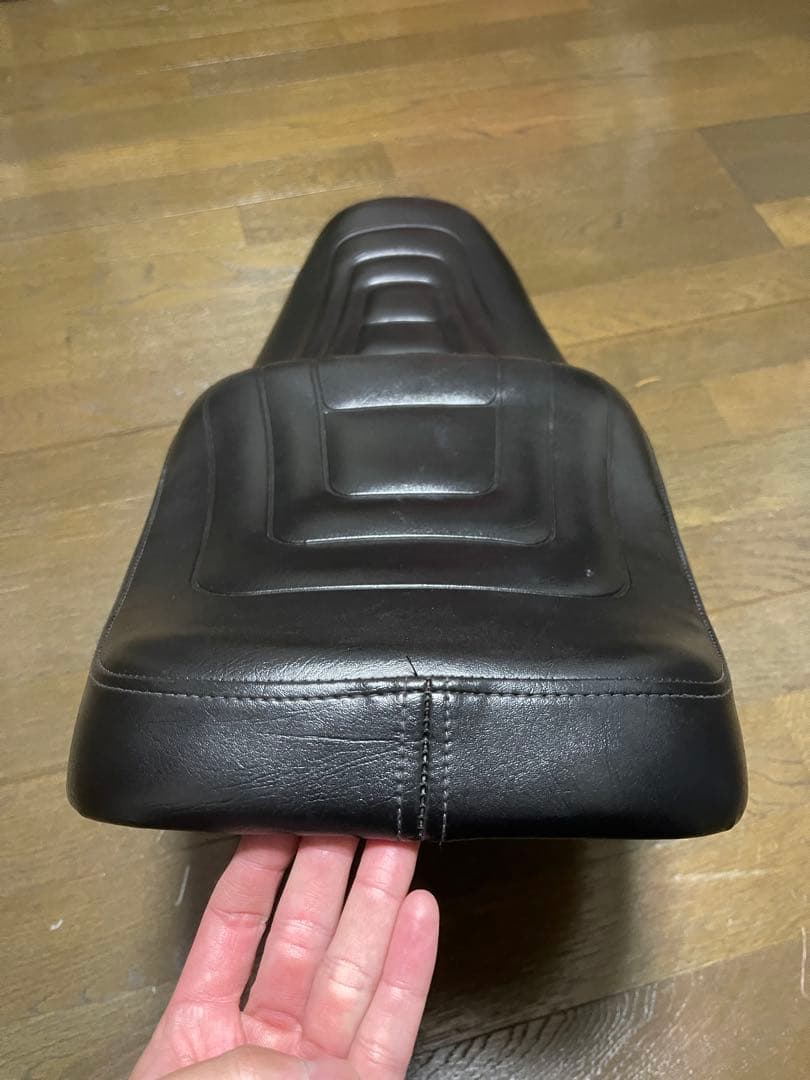 CBX400F復刻アンコ抜きシート