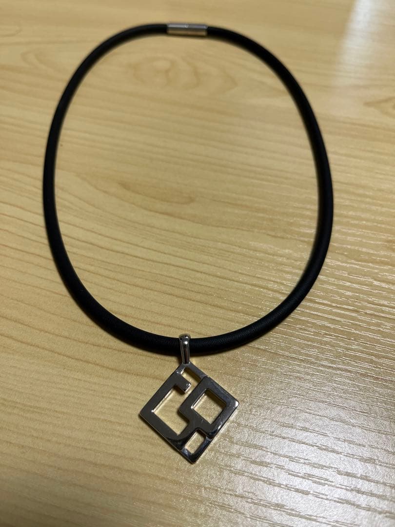 野球選手がよくつけているネックレス