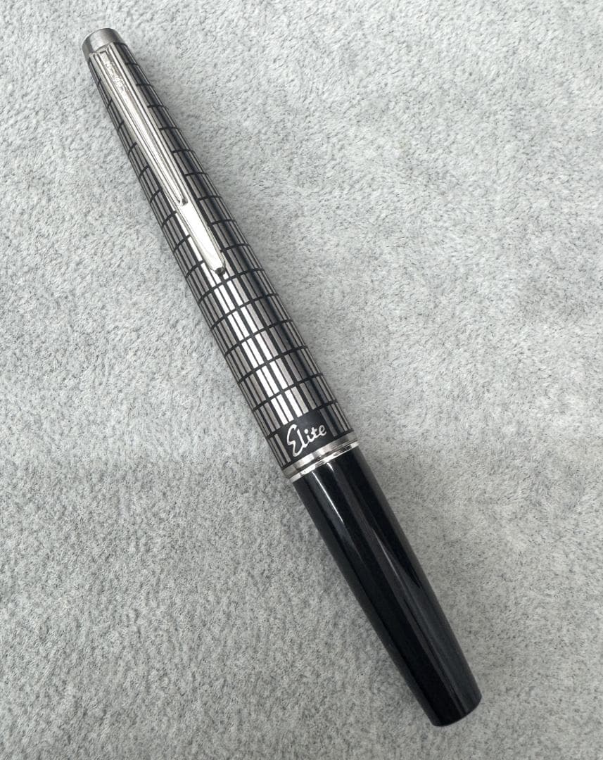 ★未使用品★ PILOT　万年筆　エリート 18K/750　H1175　<F>